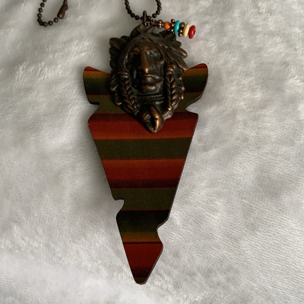 Necklace - Picture 2 of 5
